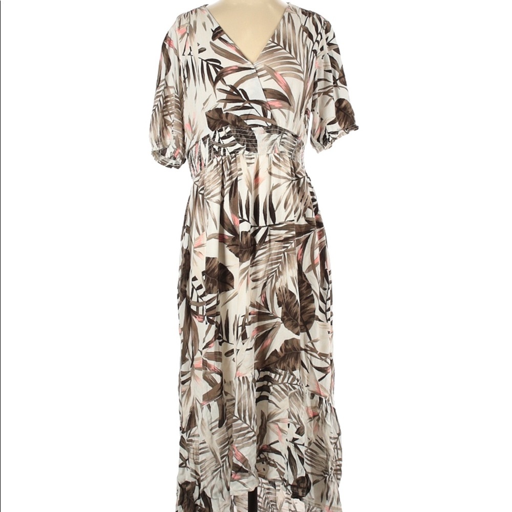 Palm Leaf Hi-Low Puff Sleeve Dress